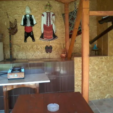 Casa de hóspedes къща под наем Petrova